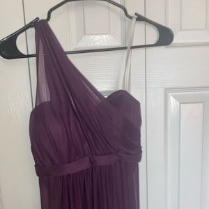 One shoulder purple dress